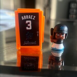 Teenymate louis arraez Miami Marlins Mini Figurine with locker